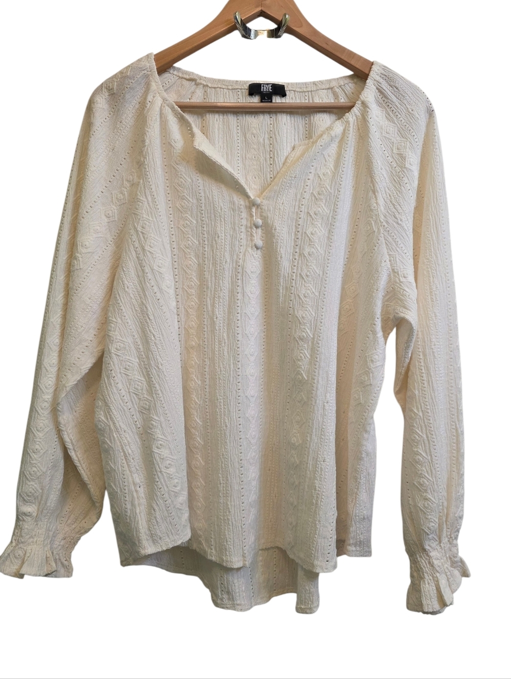 Frye EUC Ivory Eyelet Longsleeve V-Neck Romantic Blouse Gathered Sleeves Sz L